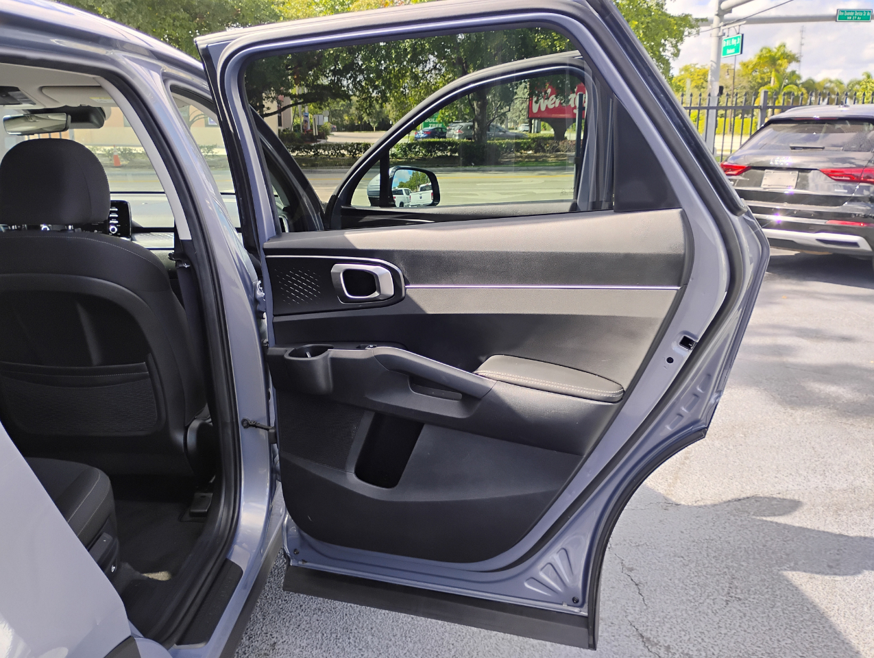 Kia Sorento LX 2WD 2023