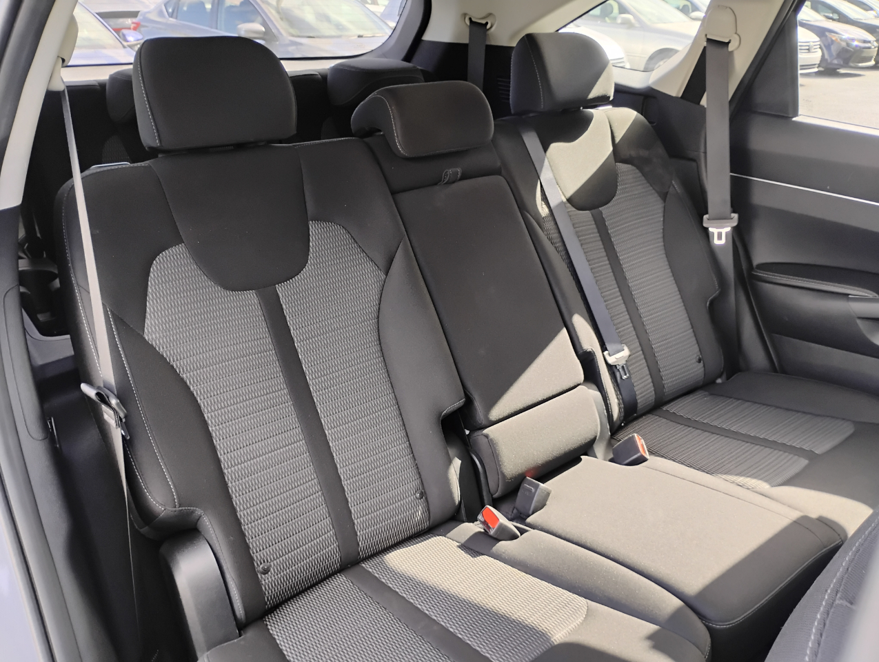 Kia Sorento LX 2WD 2023