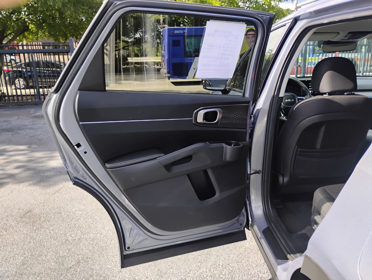 Kia Sorento LX 2WD 2023