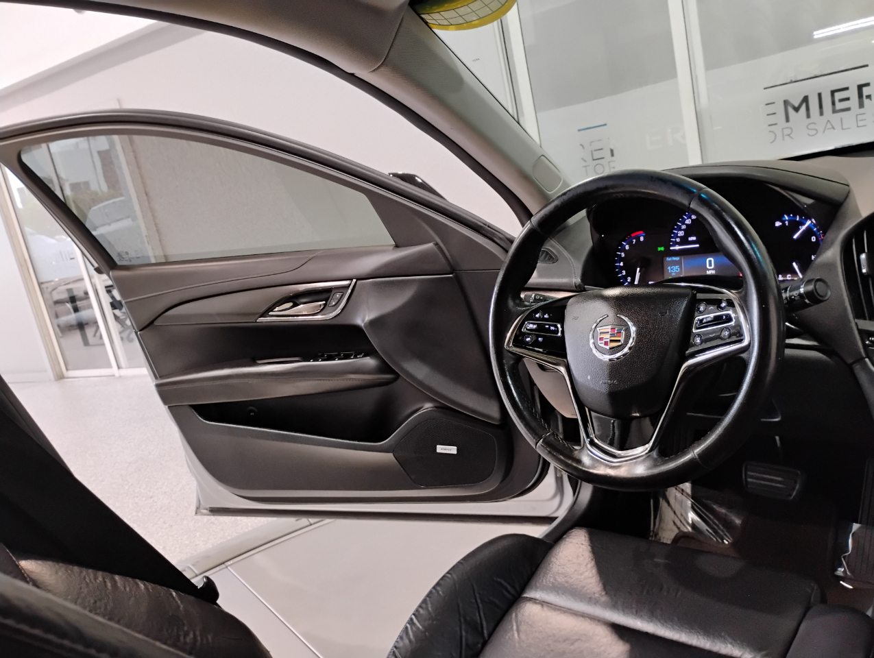 Cadillac ATS 2.5L Standard RWD 2014