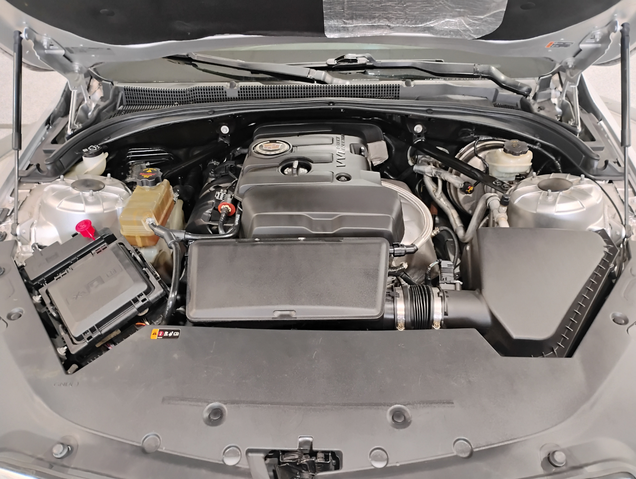 Cadillac ATS 2.5L Standard RWD 2014