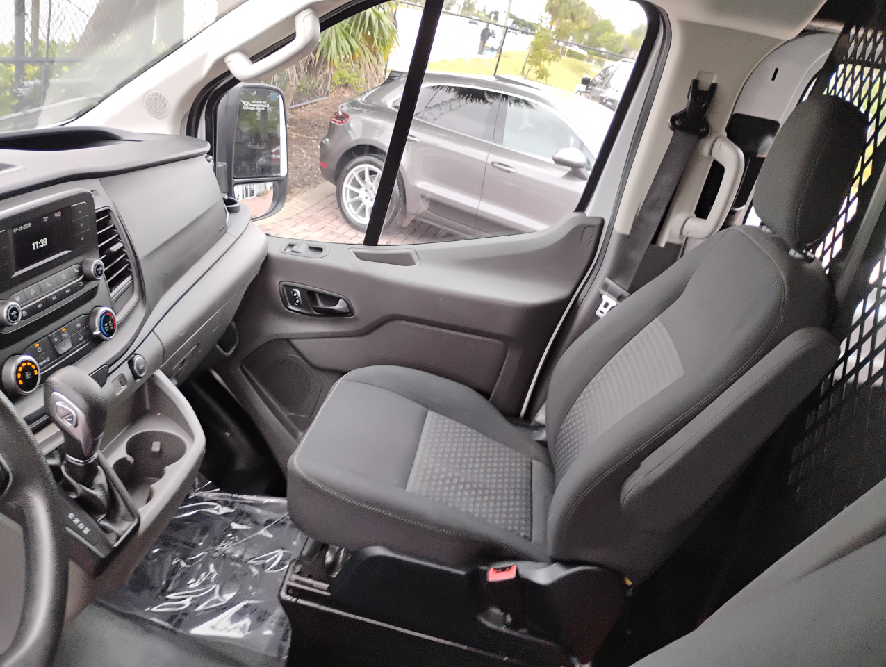 Ford Transit 250 Van 2023