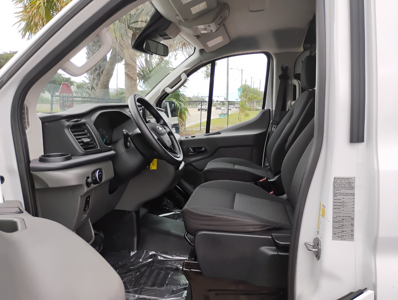 Ford Transit 250 Van 2023