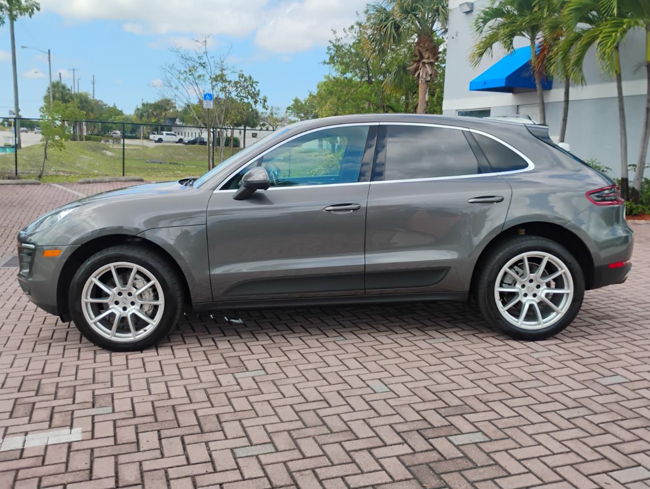 Porsche Macan S 2016