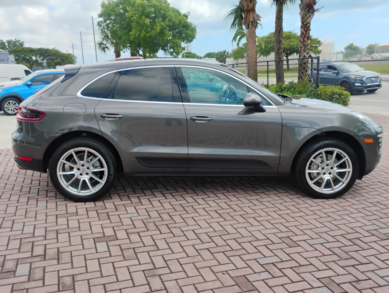 Porsche Macan S 2016