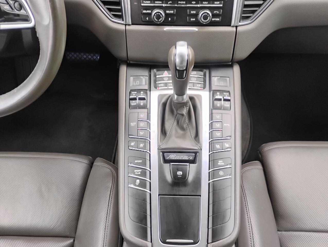 Porsche Macan S 2016