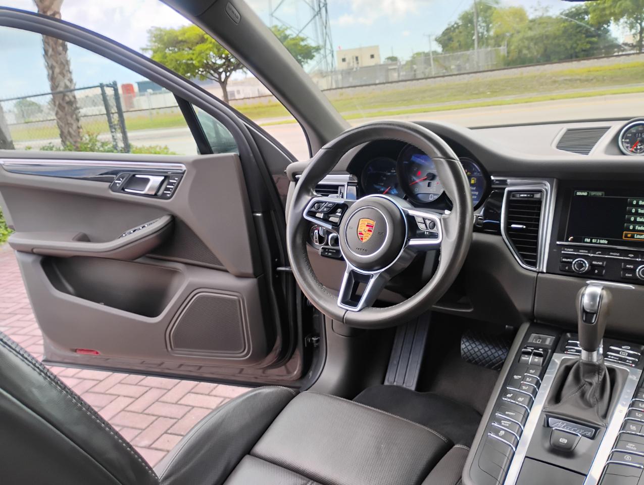 Porsche Macan S 2016
