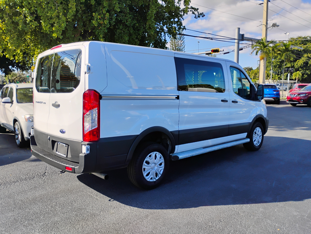 Ford Transit 250 Van 2024