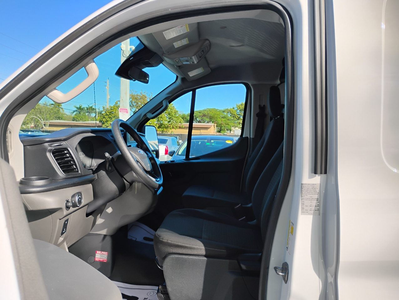 Ford Transit 250 Van 2024