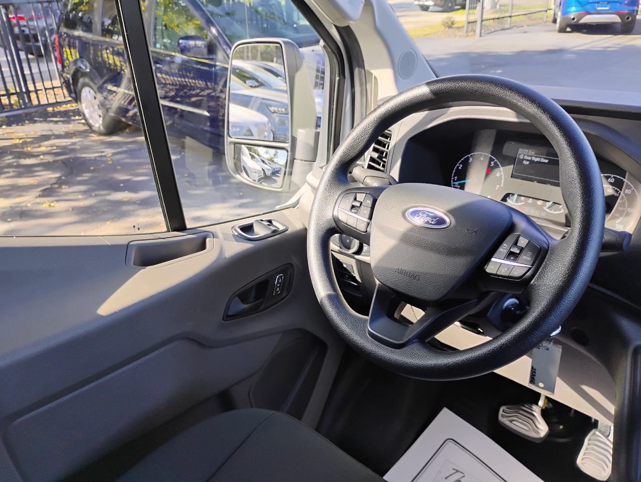 Ford Transit 250 Van 2024