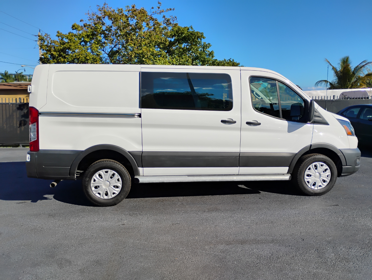 Ford Transit 250 Van 2024