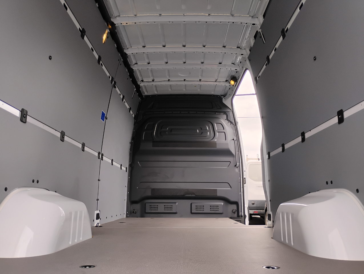 Mercedes-Benz Sprinter 3500 170-in. WB 2024