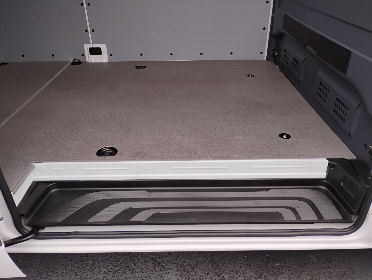 Mercedes-Benz Sprinter 3500 170-in. WB 2024