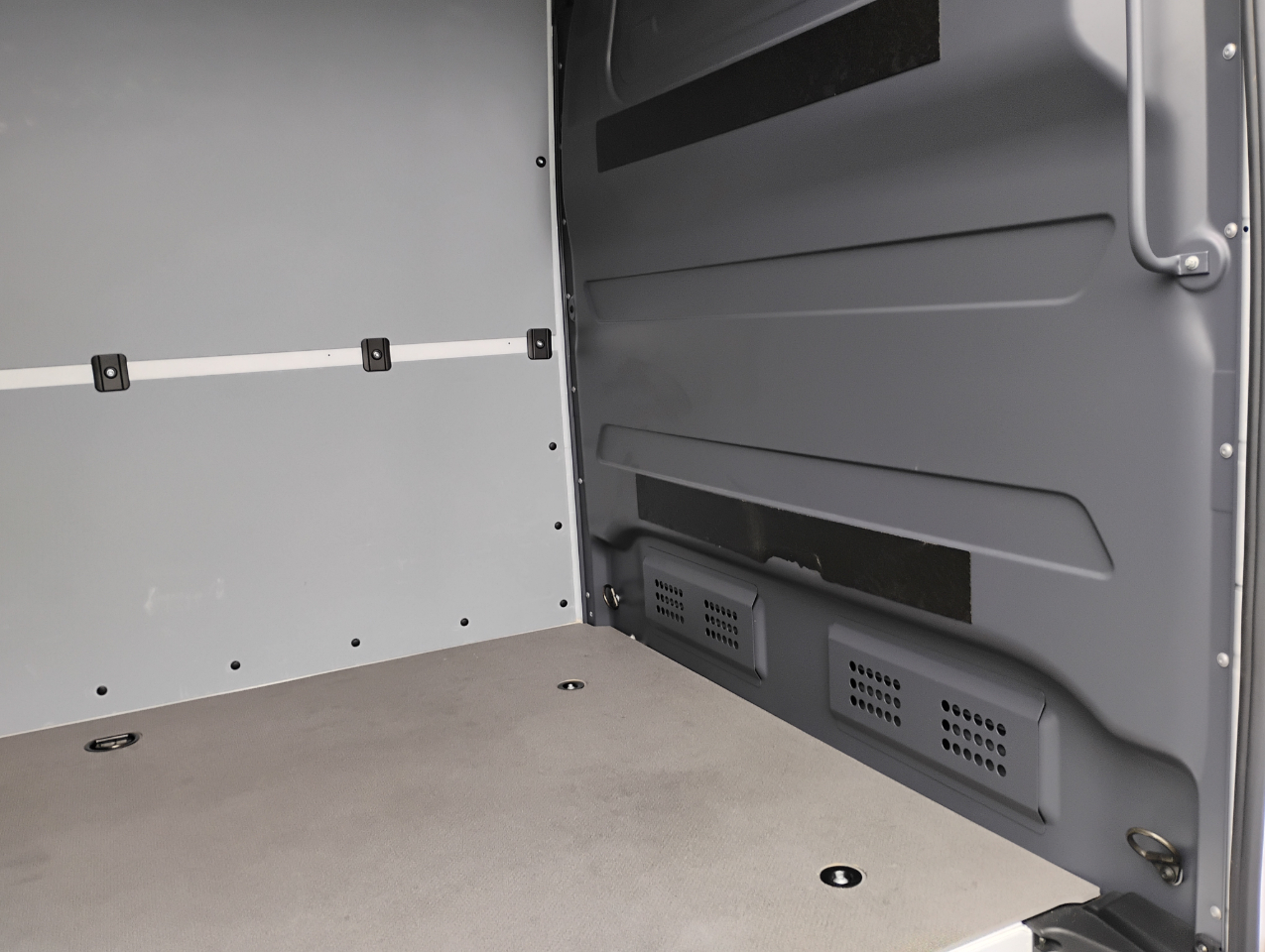 Mercedes-Benz Sprinter 3500 170-in. WB 2024