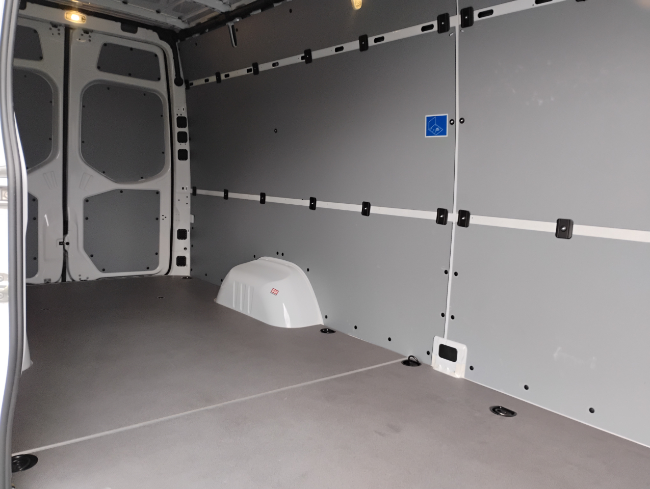 Mercedes-Benz Sprinter 3500 170-in. WB 2024