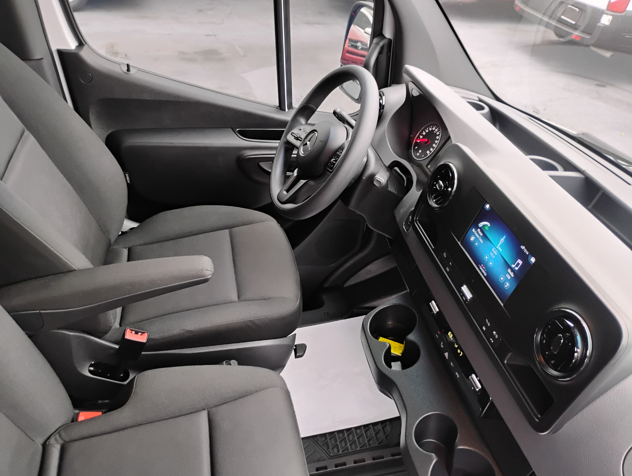 Mercedes-Benz Sprinter 3500 170-in. WB 2024