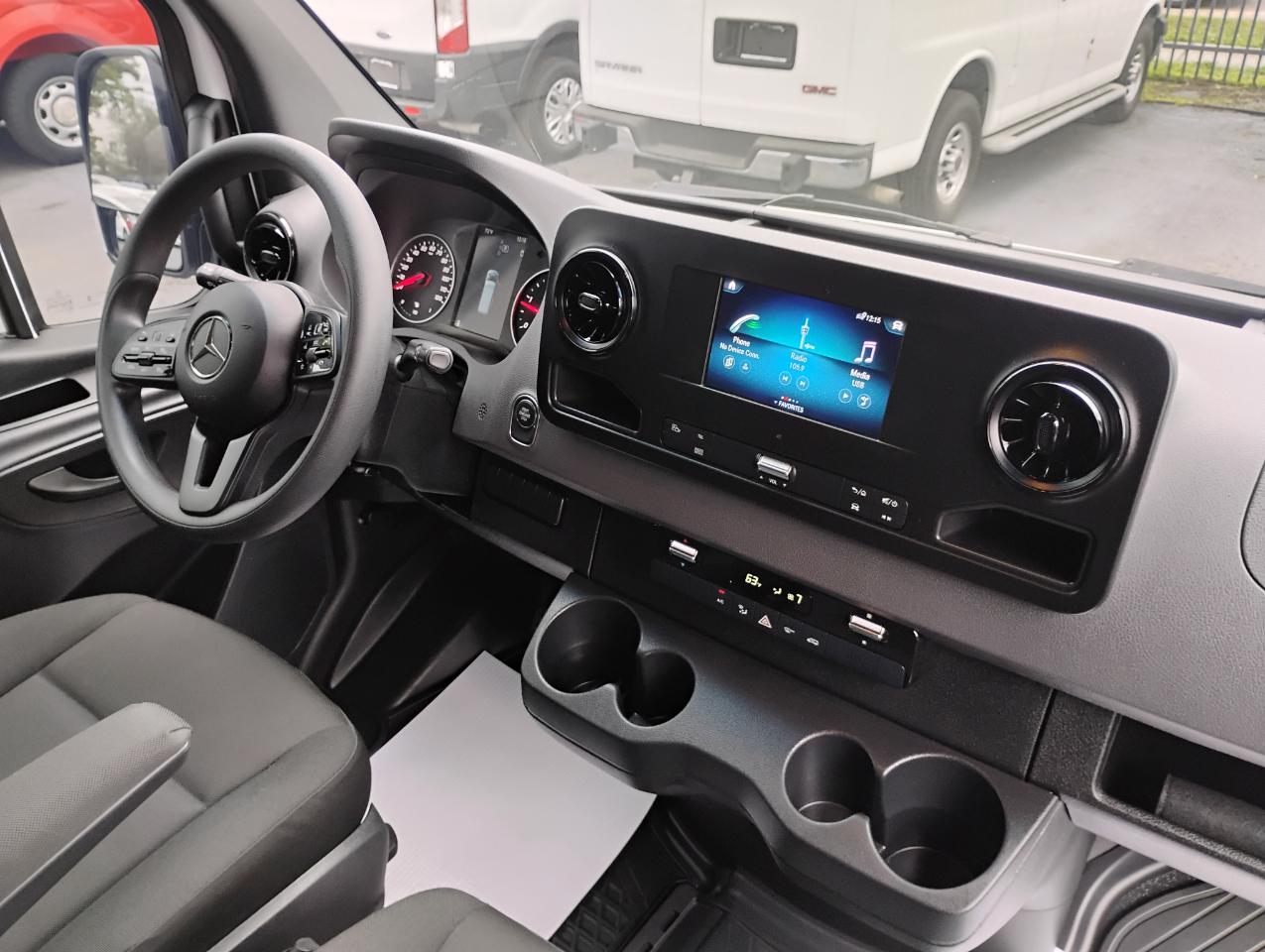 Mercedes-Benz Sprinter 3500 170-in. WB 2024