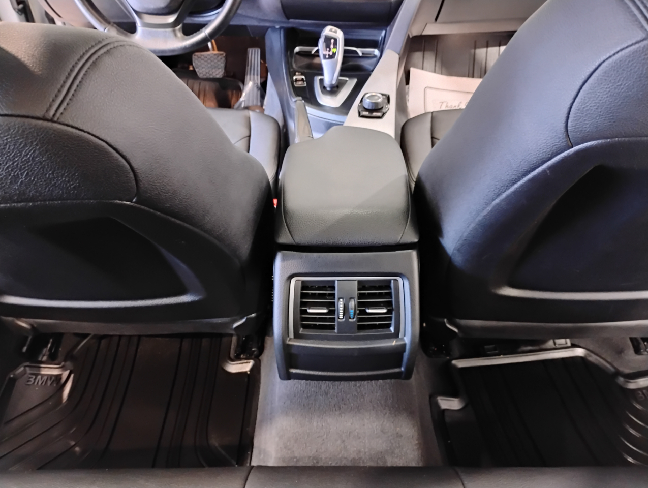 BMW 3-Series 320i Sedan 2017