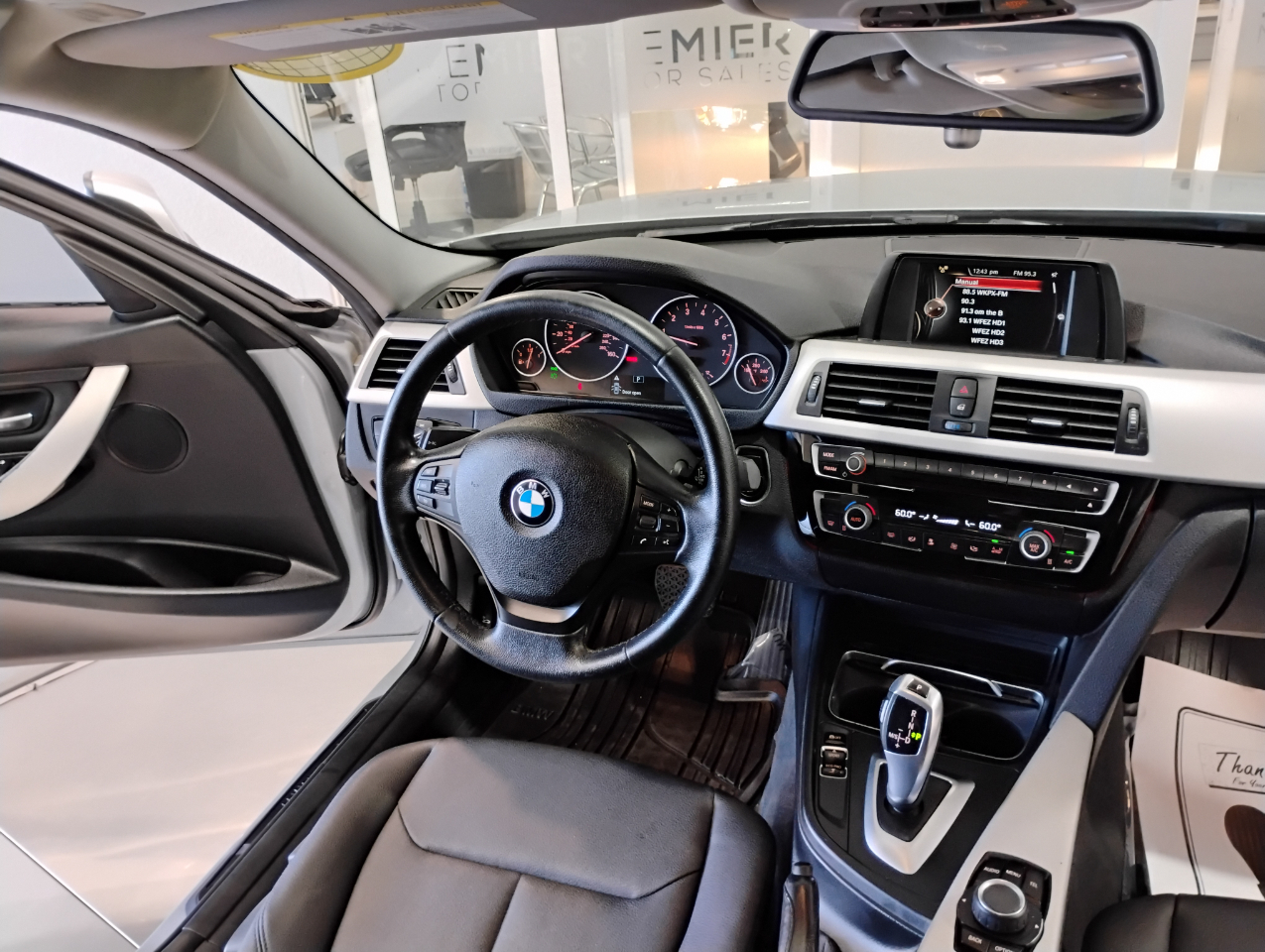 BMW 3-Series 320i Sedan 2017
