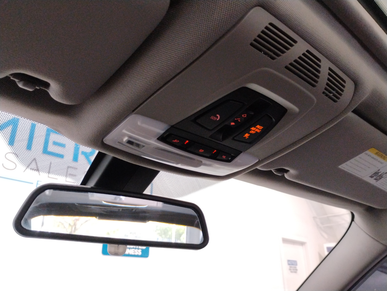 BMW 3-Series 320i Sedan 2017