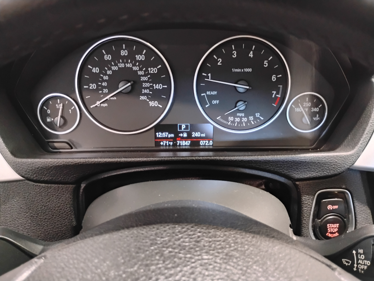 BMW 3-Series 320i Sedan 2017