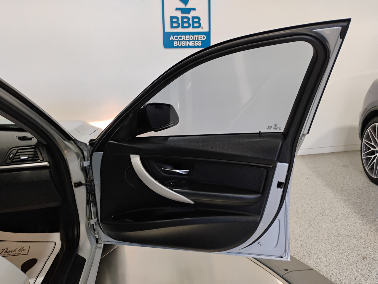 BMW 3-Series 320i Sedan 2017