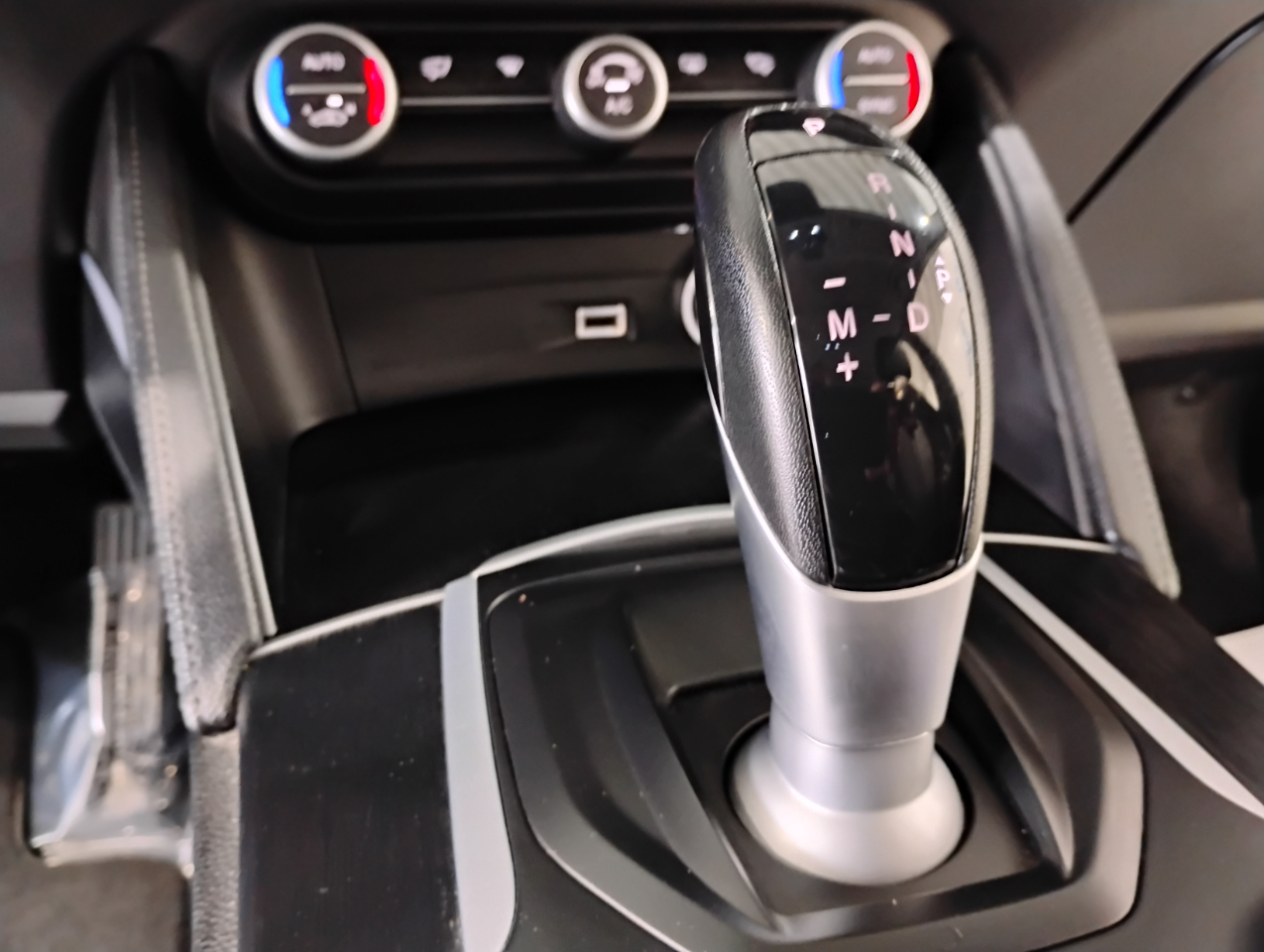 Alfa Romeo Stelvio Base 2019