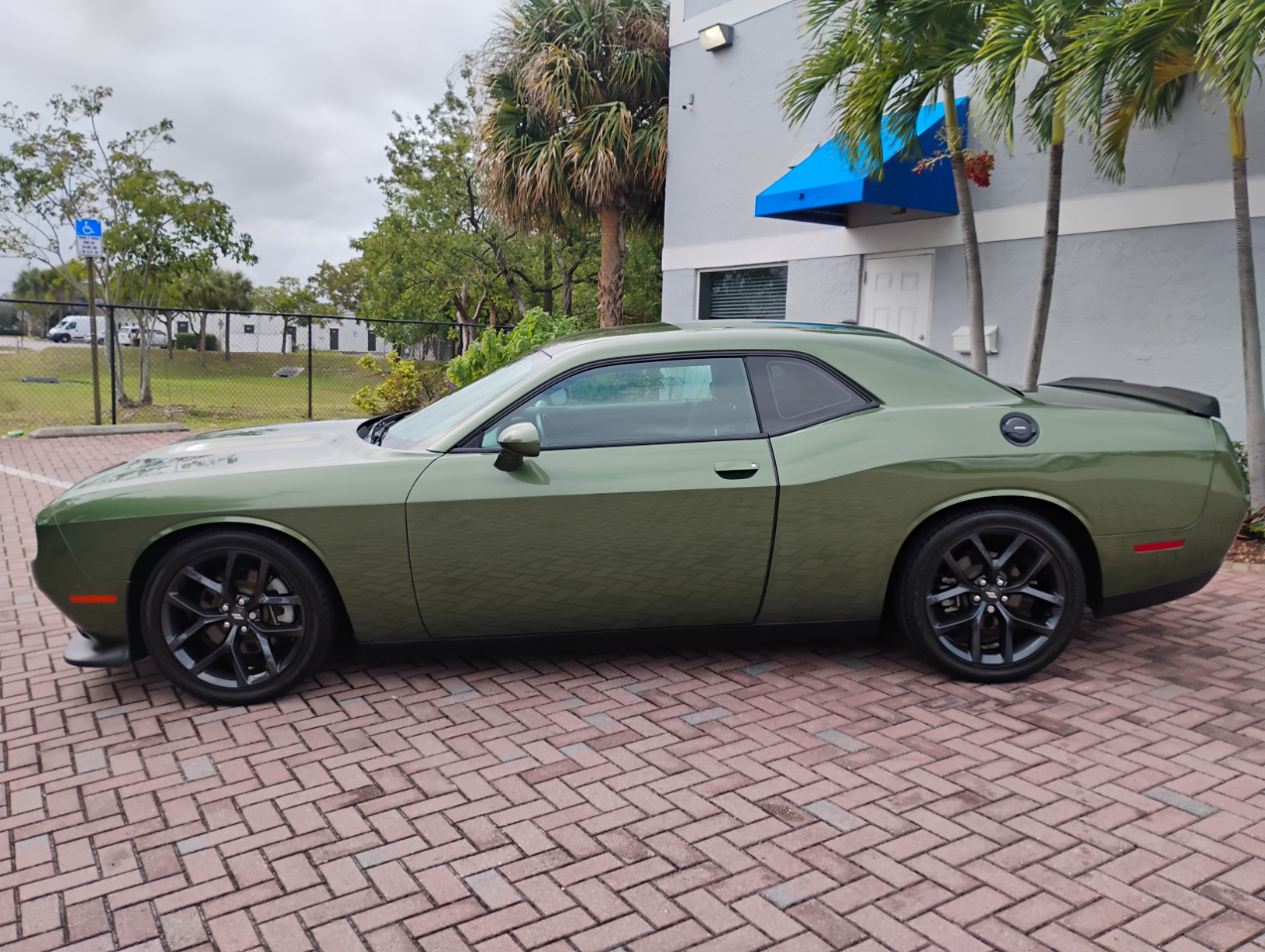 Dodge Challenger GT 2021
