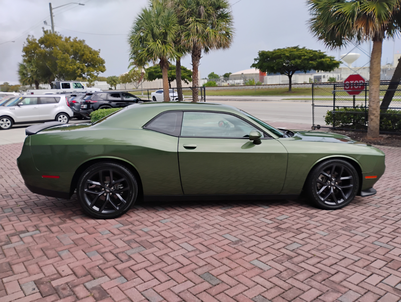 Dodge Challenger GT 2021