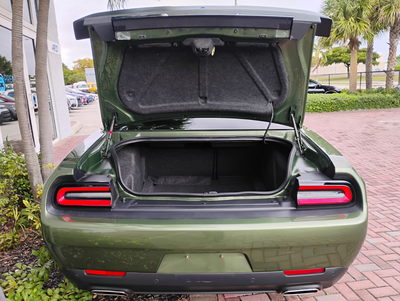 Dodge Challenger GT 2021