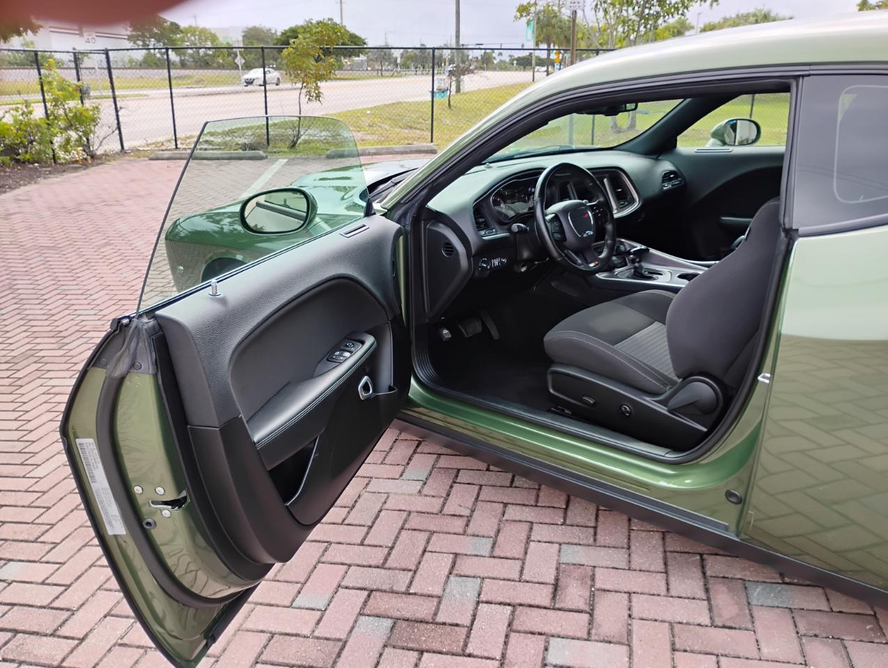 Dodge Challenger GT 2021