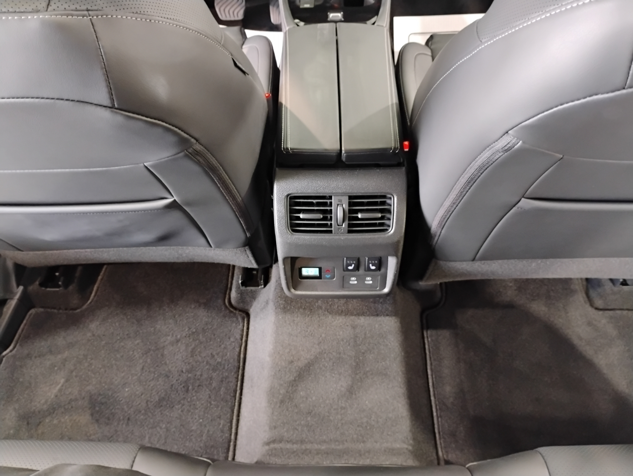 Nissan Rogue Platinum 2025