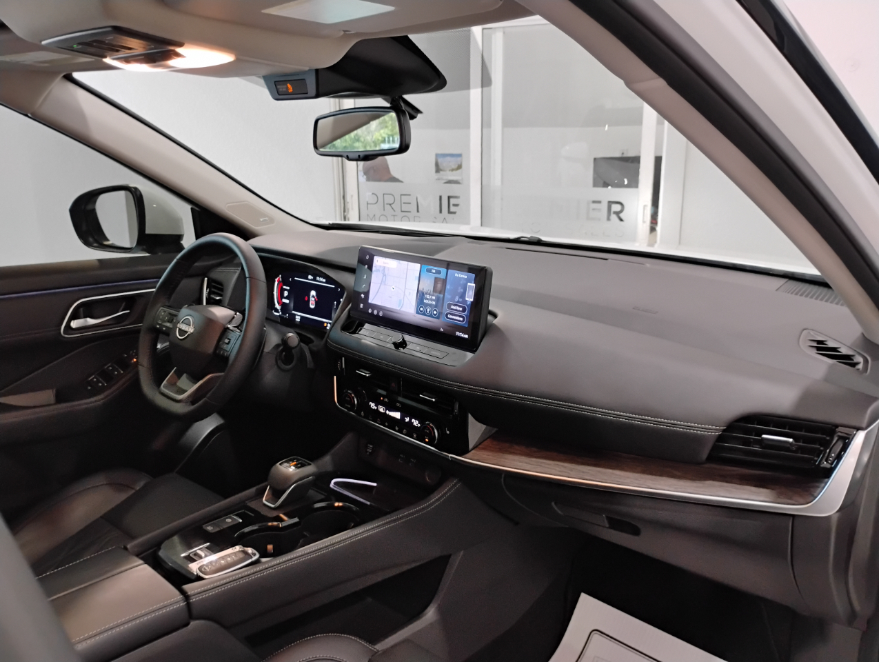 Nissan Rogue Platinum 2025