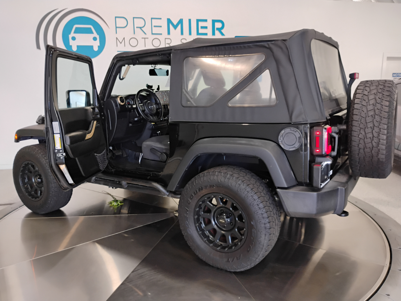 Jeep Wrangler Sport 4WD 2017