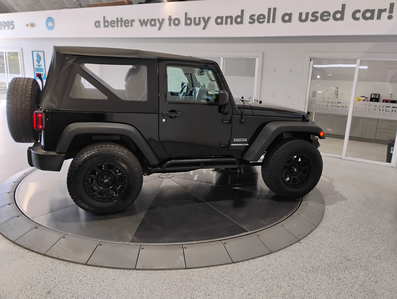 Jeep Wrangler Sport 4WD 2017