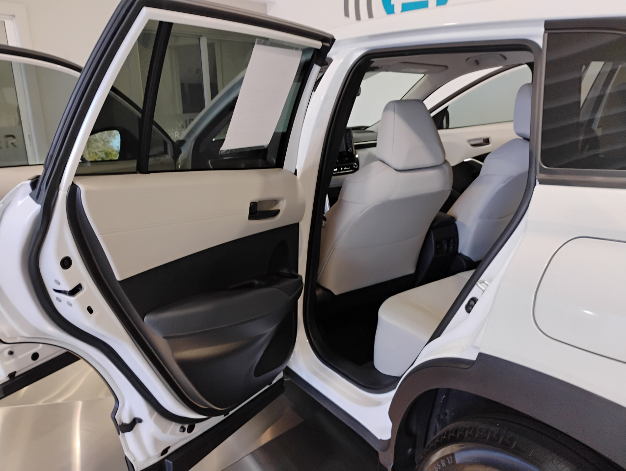 Toyota Corolla Cross L AWD 2022