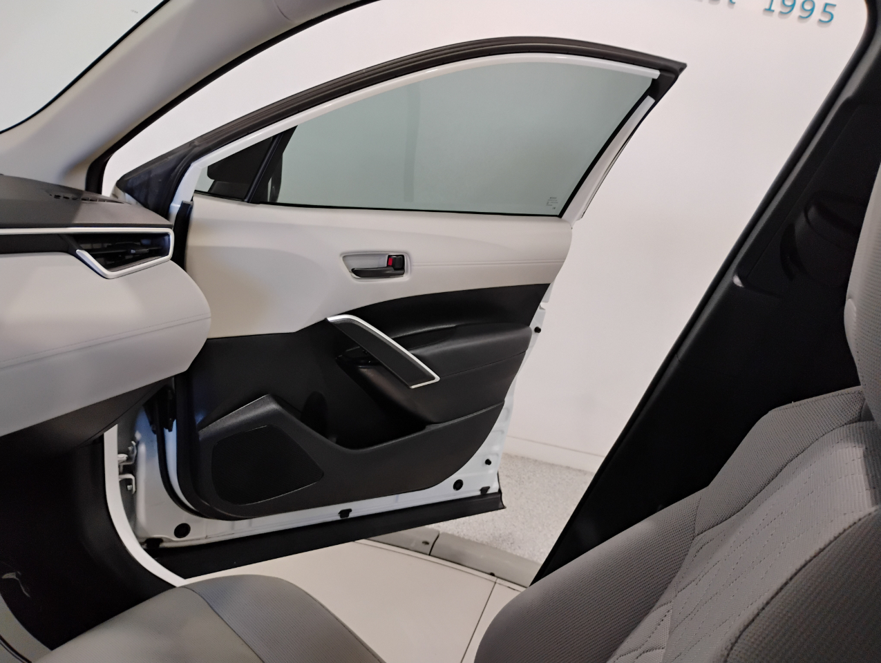 Toyota Corolla Cross L AWD 2022