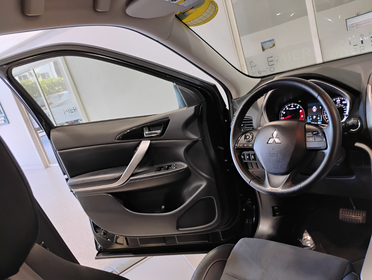 Mitsubishi Eclipse Cross SE 2022