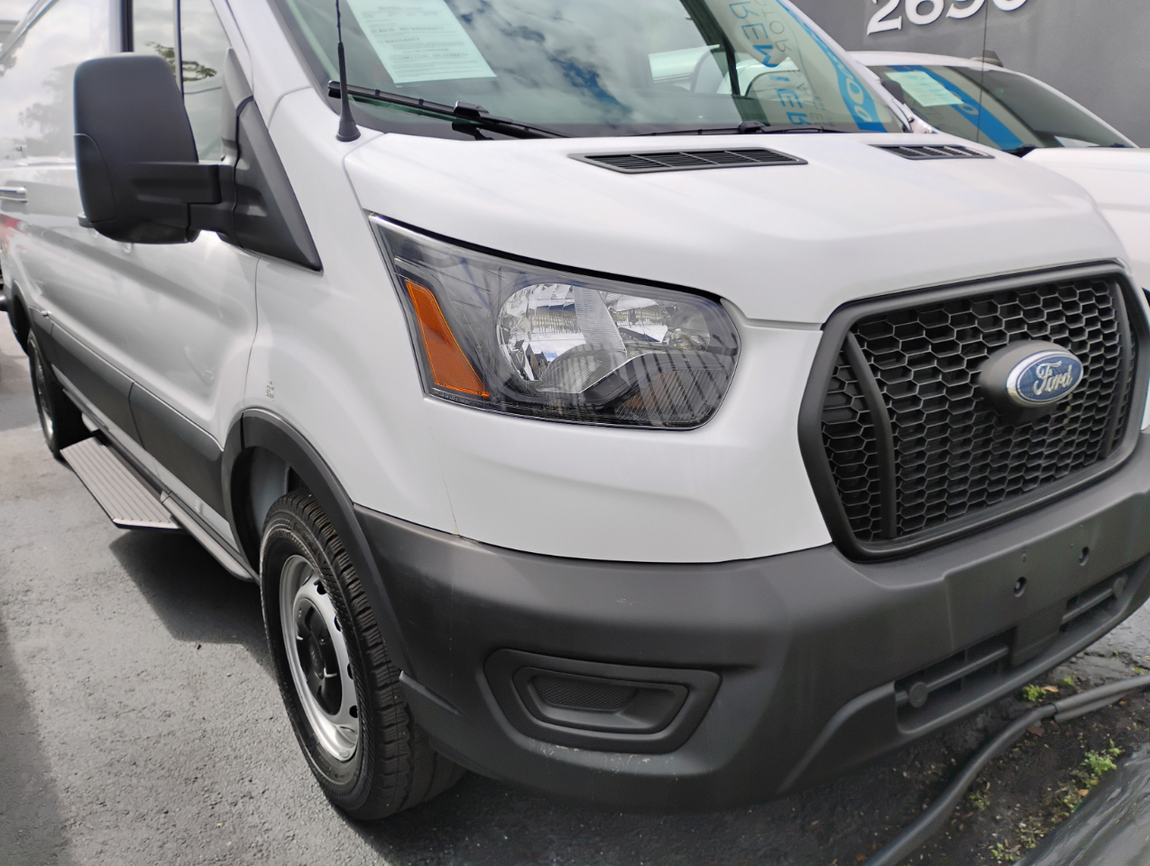Ford Transit 250 Van 2024
