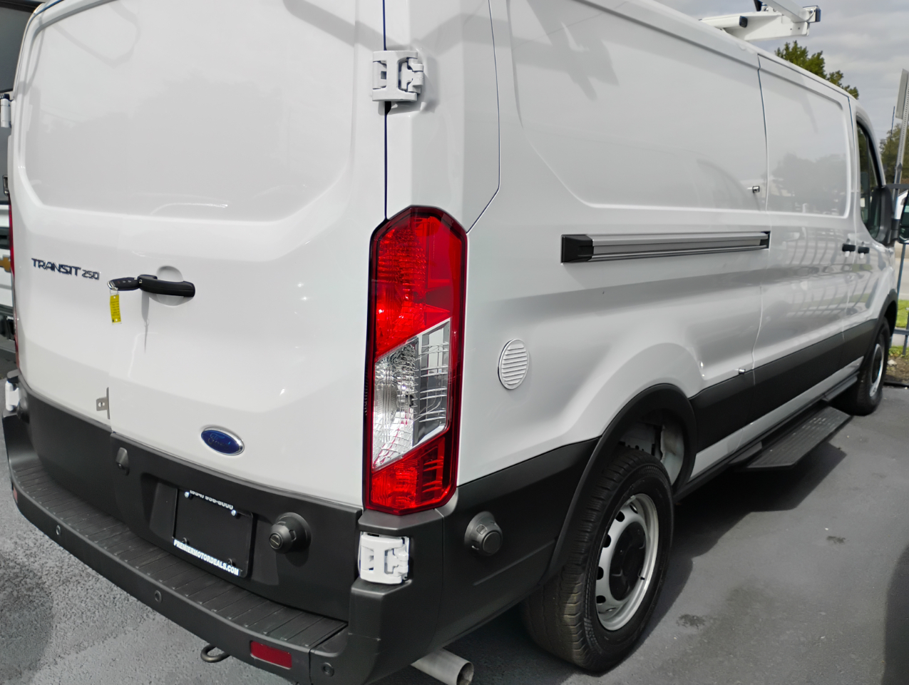 Ford Transit 250 Van 2024