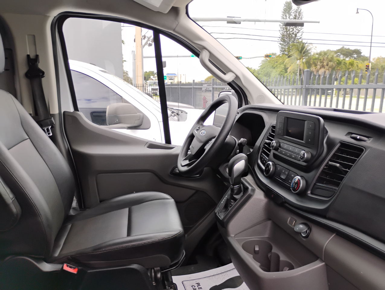 Ford Transit 250 Van 2024