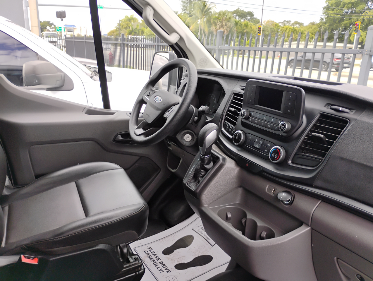 Ford Transit 250 Van 2024