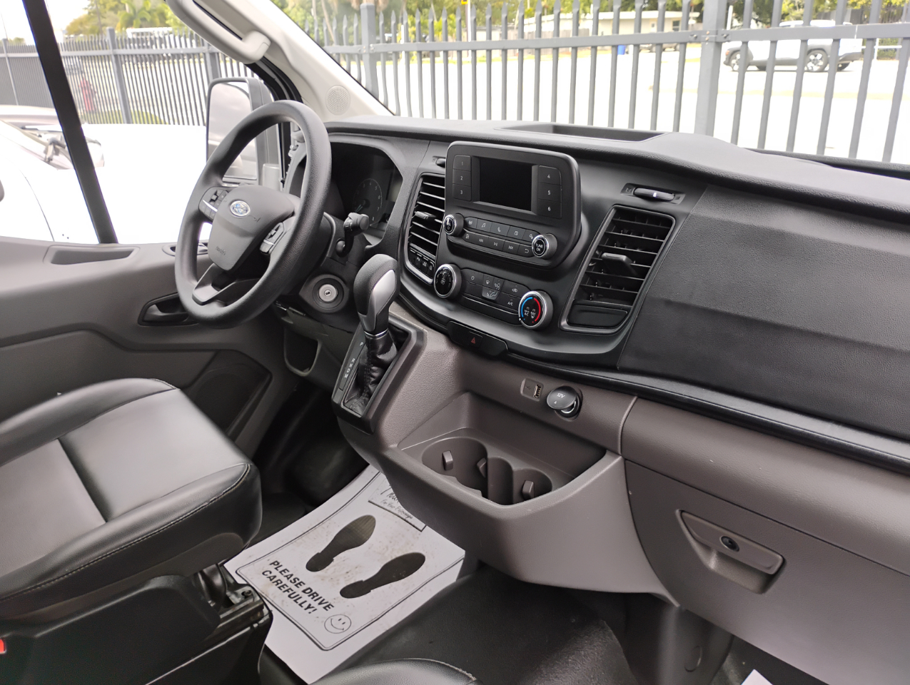 Ford Transit 250 Van 2024