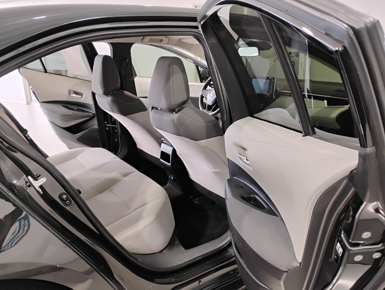 Toyota Corolla LE 2020