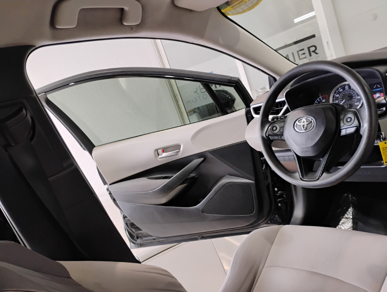 Toyota Corolla LE 2020