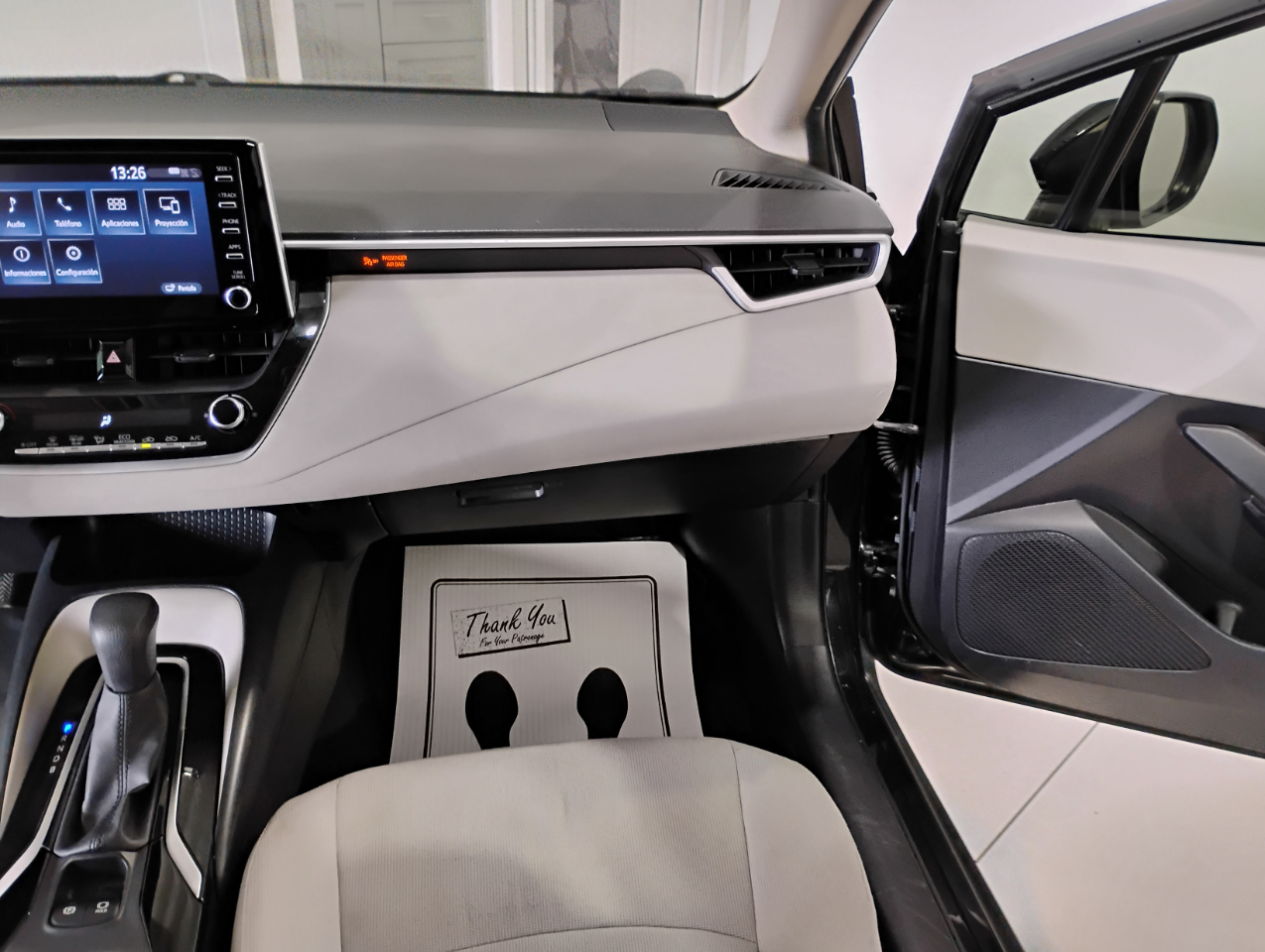 Toyota Corolla LE 2020