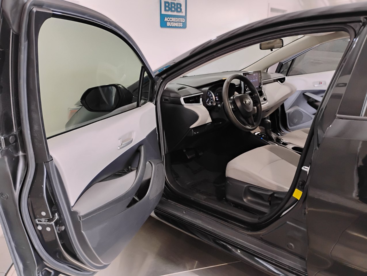 Toyota Corolla LE 2020