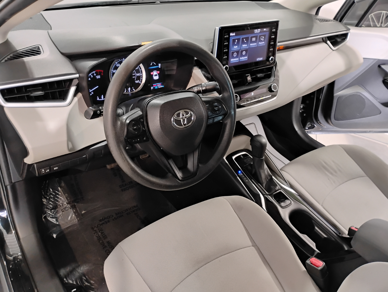 Toyota Corolla LE 2020