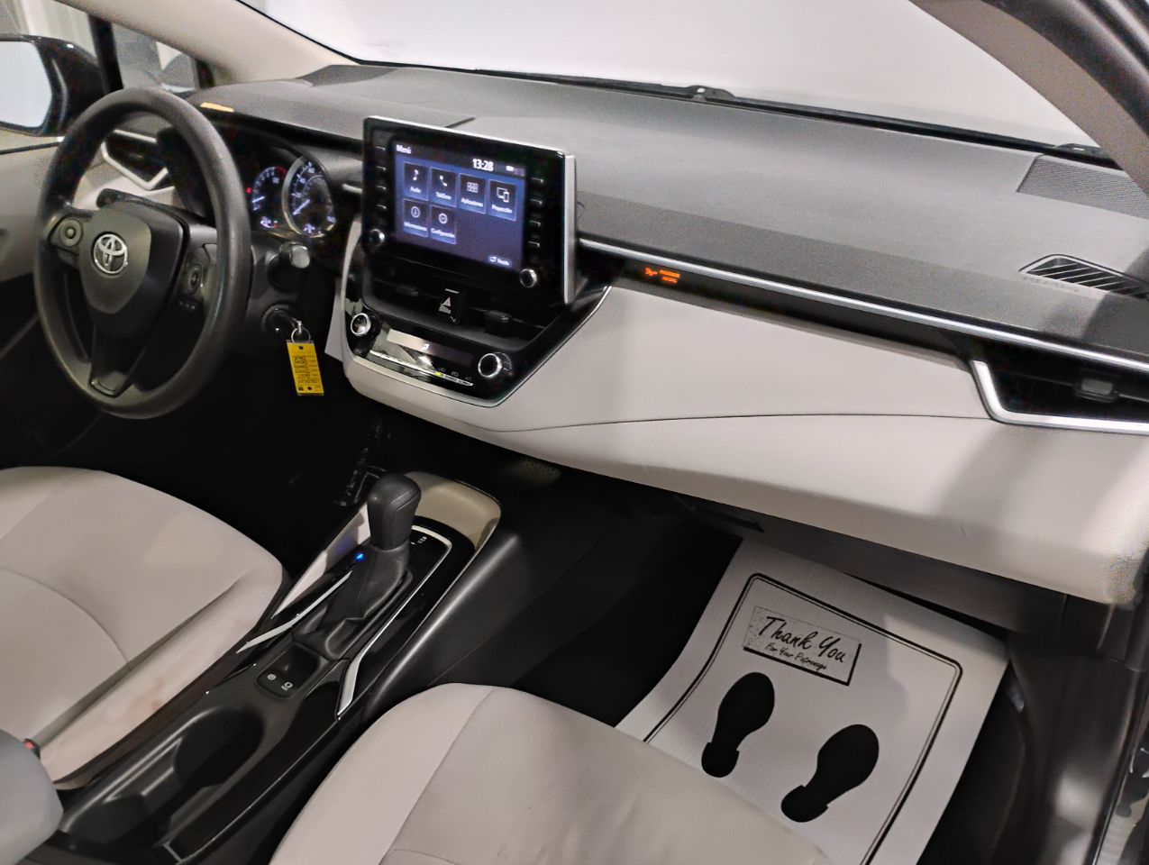 Toyota Corolla LE 2020