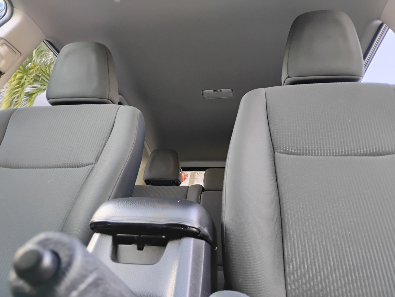 Toyota RAV4 LE FWD 2017